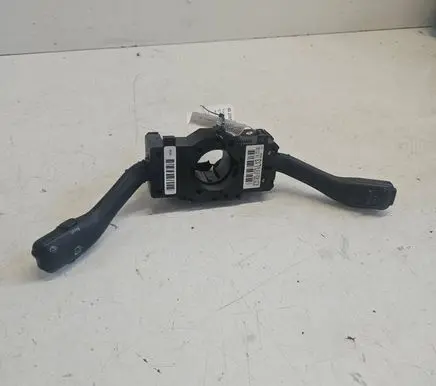 Audi A6 S6 C5 4B Wiper turn signal indicator stalk/switch 8L0953513N