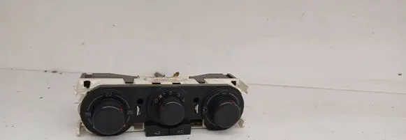 Seat Ibiza III (6L) Climate control unit 6L0820045 20052003