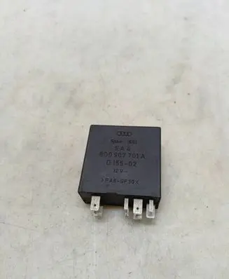 Audi A4 S4 B5 8D Other relay 8D0907701A D15502