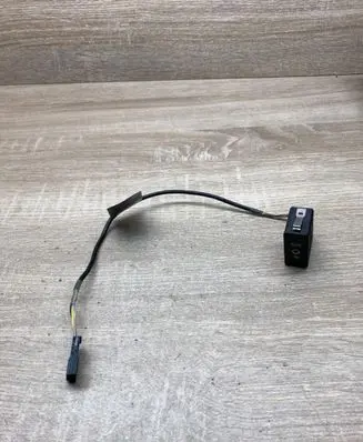 BMW 1 E81 E87 AUX in-socket connector 6930561 6940236