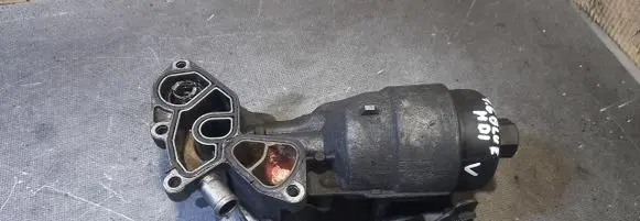 Peugeot 308 Oil filter mounting bracket 320003