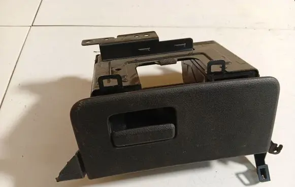 Honda FR-V Glove box 