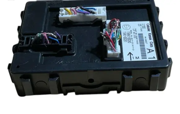 Nissan Juke I F15 BSM Control unit 284B11KA0C 116RI000281 116RAI000280