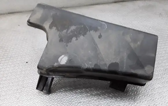 Mitsubishi Grandis Air intake duct part