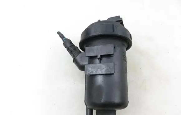 Opel Corsa C Fuel filter housing 13161902