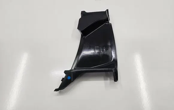 Hyundai Kona I Brake cooling air channel/duct 86543-DDAA0