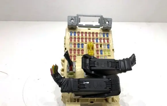 Hyundai ix20 Other control units/modules 919501K511