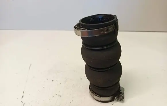 Peugeot 5008 Intercooler hose/pipe