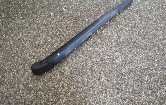Hyundai Tucson LM Rear wiper blade arm