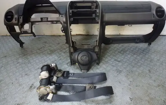 Lexus IS 200-300 Airbag set with panel 