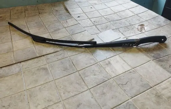 Volkswagen Transporter - Caravelle T5 Windshield/front glass wiper blade 7H1955409C