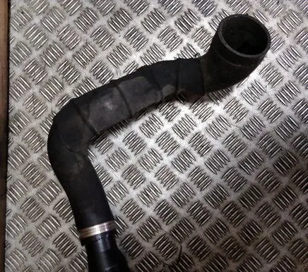Ford Focus Intercooler hose/pipe CV616K863HC