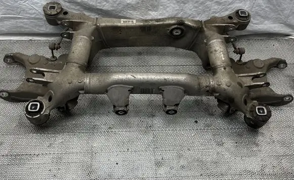 BMW 5 E60 E61 Rear subframe 6770828