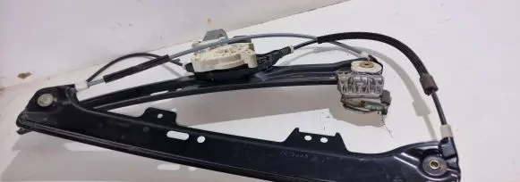 BMW 5 E60 E61 Sliding door window regulator with motor 7075668