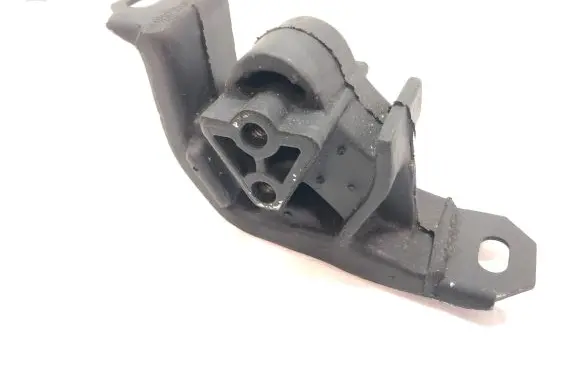Opel Tigra A Engine mount bracket 90495170 0684671 0684665