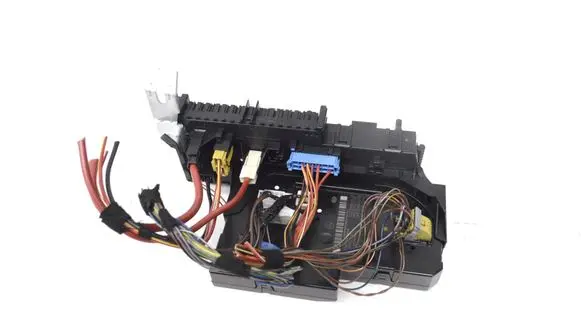 Mercedes-Benz CLS C218 X218 Fuse box set A2129015105 A2129020008