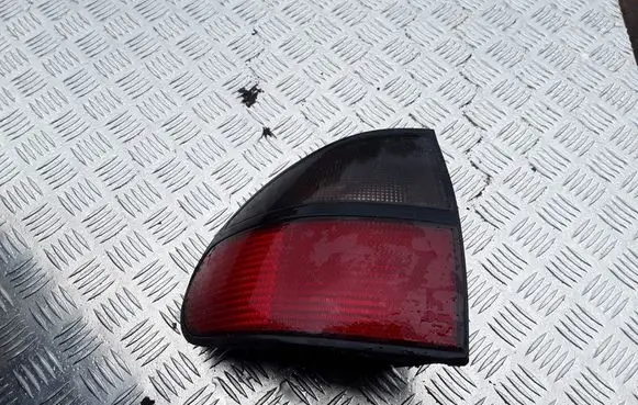 Renault Laguna I Rear/tail lights 7700820052