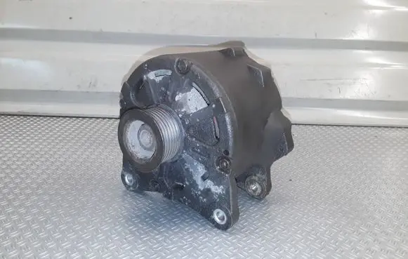 Audi A8 S8 D3 4E Generator/alternator 
