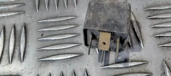 Opel Zafira A Other relay 03447012