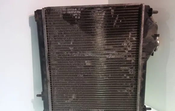 Hyundai Accent Coolant radiator 25310