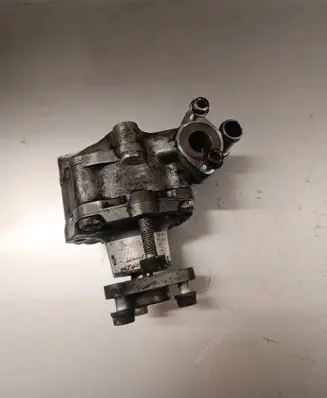Audi Q7 4L Power steering pump 7L8422154F