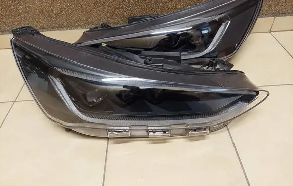 Ford Focus Headlight/headlamp NX7B13E017AG