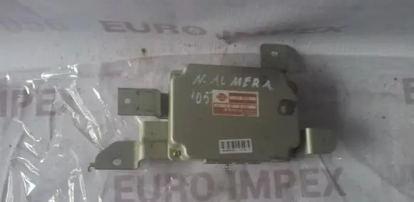 Nissan Almera N16 Other control units/modules 31036BN810