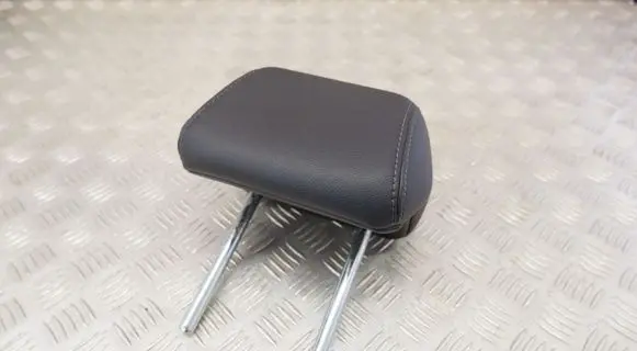 Nissan Qashqai Rear seat headrest 