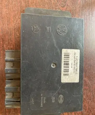 Volkswagen PASSAT B5 Comfort/convenience module 1C0959799R