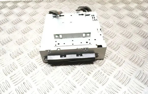 Volvo S40 Radio/CD/DVD/GPS head unit 306792501 V04660 41750070