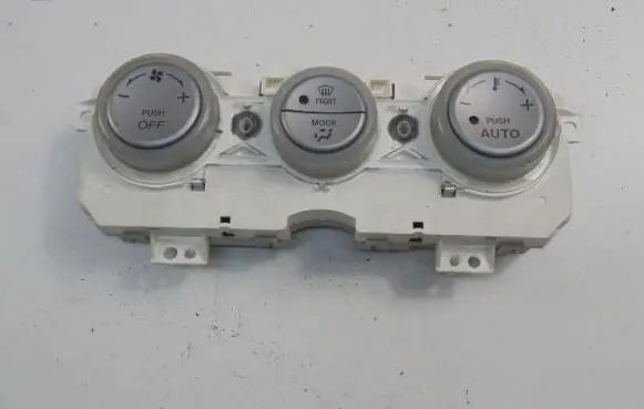 Mazda 6 Air conditioning/heating control unit 