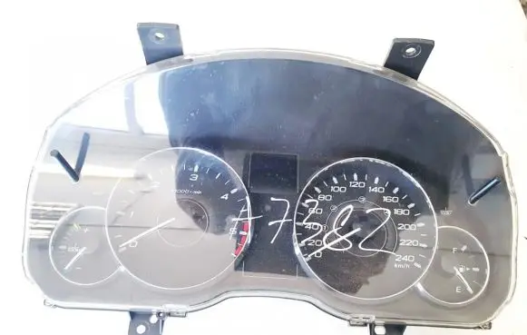 Subaru Legacy Speedometer (instrument cluster) 85004aj290 0398010