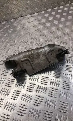 Audi A5 8T 8F Other engine bay part 06E253037