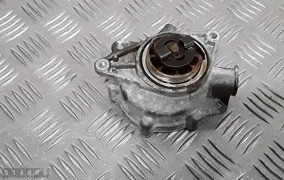 Mini Cooper Countryman R60 Vacuum pump 759792002