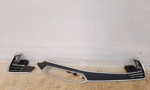 BMW X7 G07 Dashboard trim 9483672
