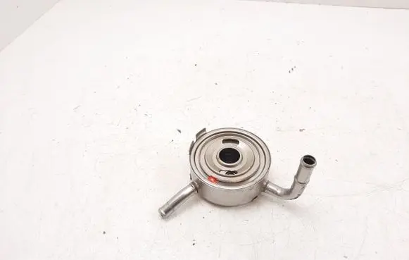 Nissan Murano Z50 Oil filter mounting bracket