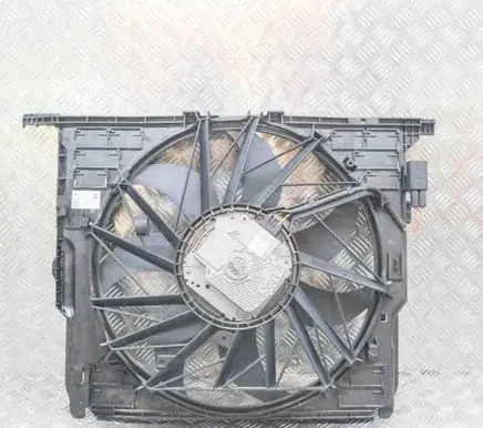 BMW 5 F10 F11 Radiator cooling fan shroud EC138Y14 A45393109