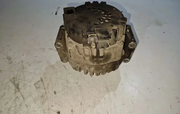 Mercedes-Benz E W212 Generator/alternator A0009067702