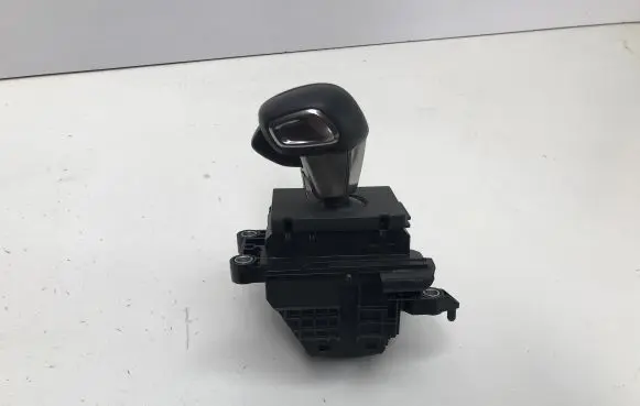 Mazda CX-60 Gear shifter/selector KAAA46100