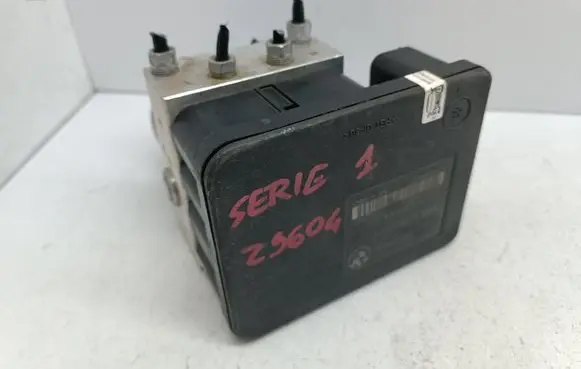 BMW 1 E81 E87 ABS Pump 6778164 10096008343 34526778164