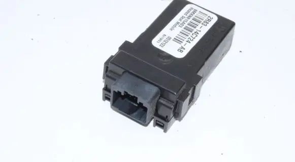 Land Rover Range Rover Sport L320 Seat heating relay 2R8314C724AB