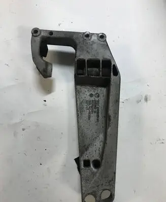 BMW X3 F25 Gearbox mounting bracket 14767