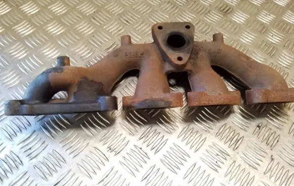 Renault Espace - Grand espace IV Exhaust manifold 8200042882