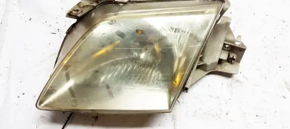 Mazda MPV Headlight/headlamp
