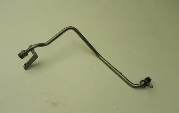 Mercedes-Benz E W212 Oil fill pipe A6511800320 MB1208
