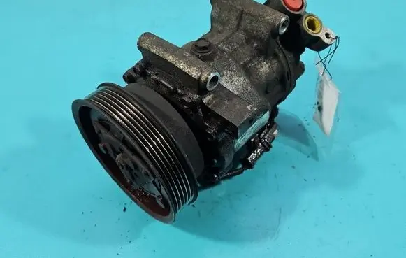 Renault Clio III Air conditioning (A/C) compressor (pump) 8200651251 IMPRK1528468