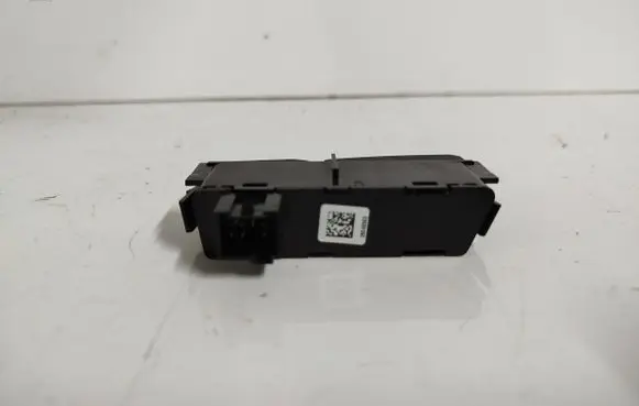 Opel Astra J Other switches/knobs/shifts 13288076 28246563 100824B33725