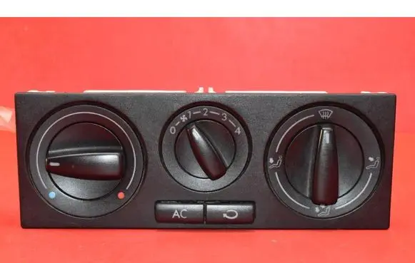 Volkswagen Bora Climate control unit 1J0820045F