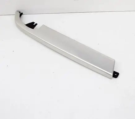 Dashboard glove box trim