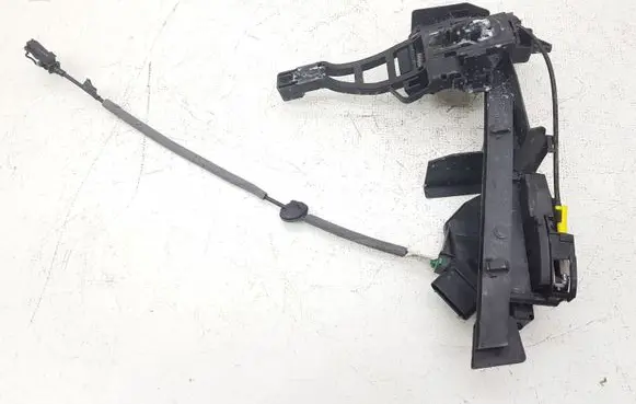 Ford Escape III Front door lock BM5AA21813 921763104 BM5AA21813DD